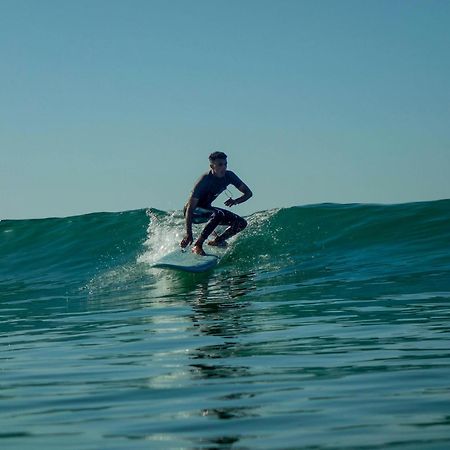 Locals Taghazout Surfcamp Hotel Buitenkant foto